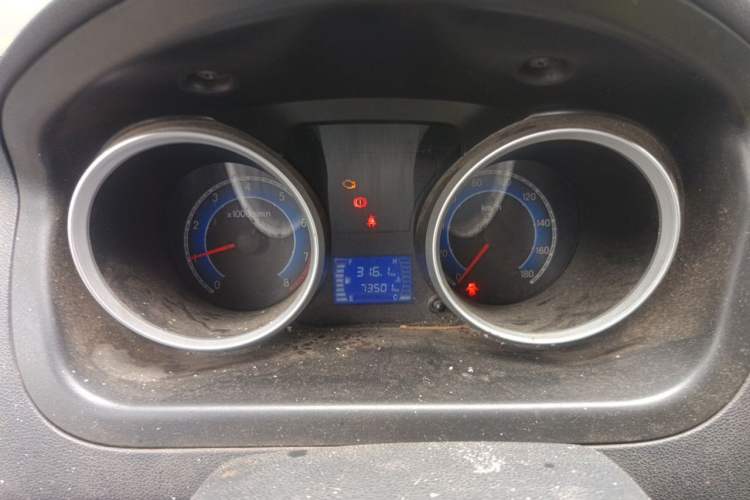 Used CHANGAN KAICHENG Ruixing M80 2019 1.5L Base Version 2-Seater Single-Steamed Air Conditioning China VI Standard Flat Roof Rear-Hinged Doors DAM15KR Instrument Cluster