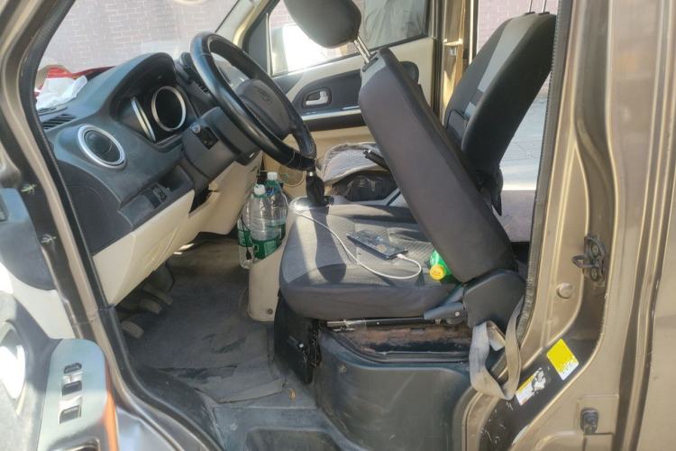 Used CHANGAN KAICHENG Ruixing M80 2019 1.5L Comfort Edition 4-Seater Single-Steaming Air Conditioner China VI Standard Flat Roof Dual-Swing Doors – DAM15KR Driver Seat