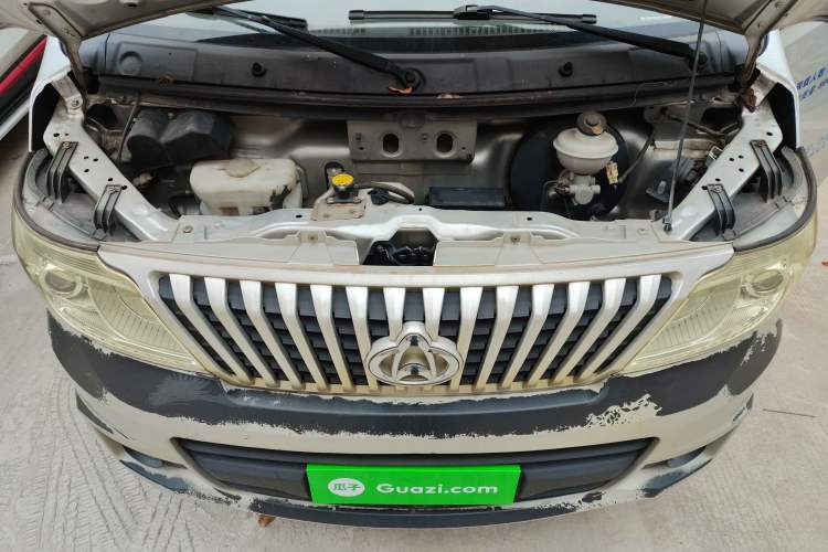 Used CHANGAN KAICHENG Ruixing M80 2019 1.5L Base Version 2-Seater Single-Steamed Air Conditioning China VI Standard Flat Roof Rear-Hinged Doors DAM15KR Engine Bay