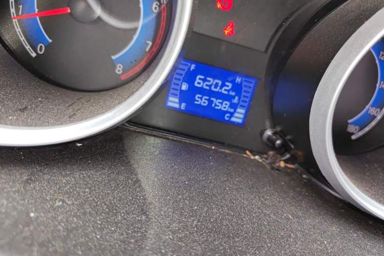 Used CHANGAN KAICHENG Ruixing M80 2019 1.5L Base Version 4-Seater Single-Steamed Air Conditioning China VI Standard Flat Roof with Lift-Up Rear Door DAM15KR Odometer Close Up