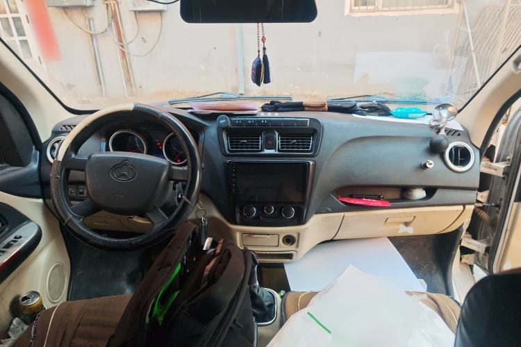 Used CHANGAN KAICHENG Ruixing M80  Center Console