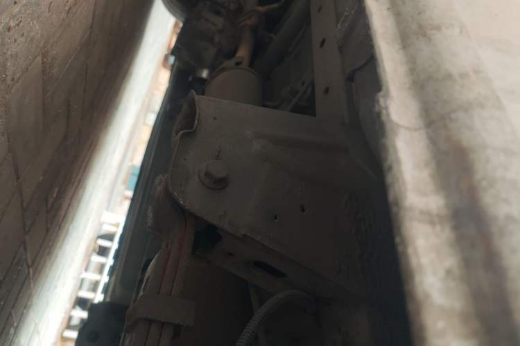 Used CHANGAN KAICHENG Ruixing M80  Chassis Rear Left