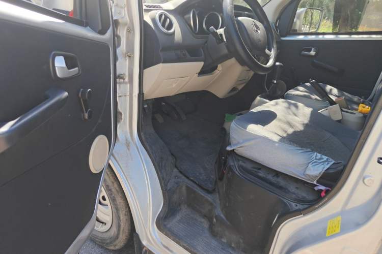 Used CHANGAN KAICHENG Ruixing M80 2019 1.5L Base Version 2-Seater Single-Steamed Air Conditioning China VI Standard Flat Roof Rear-Hinged Doors DAM15KR Driver Seat