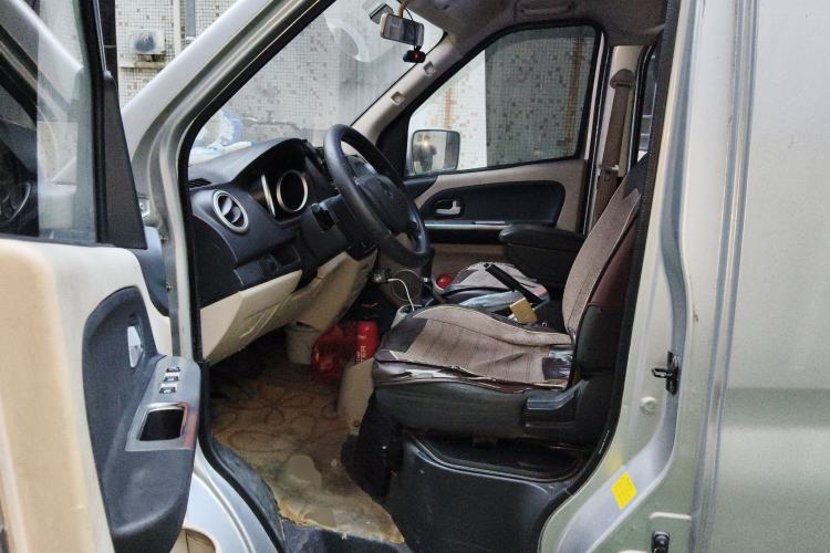 Used CHANGAN KAICHENG Ruixing M80 2019 1.5L Base Version 4-Seater Single-Steamed Air Conditioning China VI Standard Flat Roof with Lift-Up Rear Door DAM15KR Driver Seat
