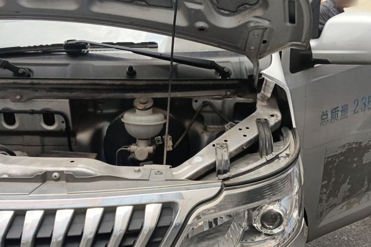 Used CHANGAN KAICHENG Ruixing M80 2019 1.5L Base Version 2-Seater Single-Steamed Air Conditioning China VI Standard Flat Roof Rear-Hinged Doors DAM15KR Engine Bay Left