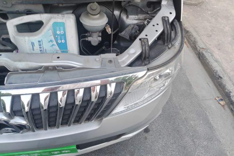 Used CHANGAN KAICHENG Ruixing M80 2019 1.5L Base Version 2-Seater Non-Air-Conditioned China VI Standard Flat Roof Hatchback Doors DAM15KR Engine Bay Left