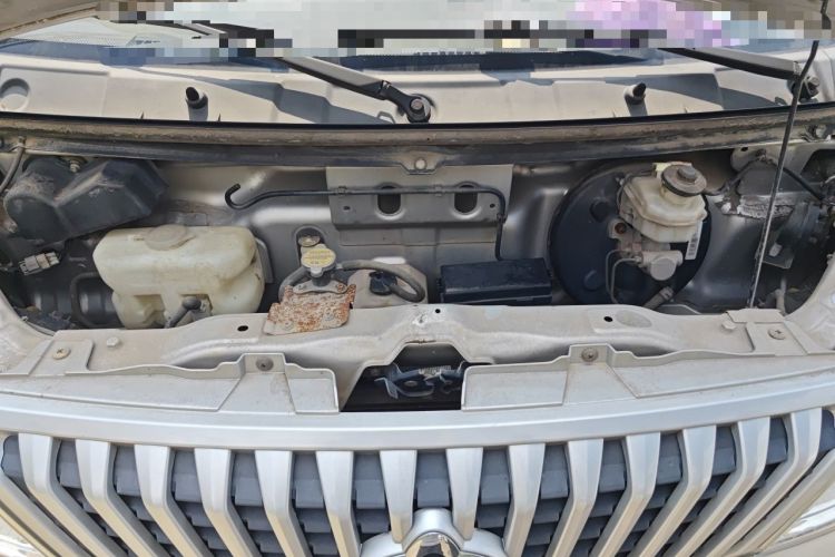 Used CHANGAN KAICHENG Ruixing M80 2019 1.5L Base Version 4-Seater Single-Steamed Air Conditioning China VI Standard Flat Roof with Lift-Up Rear Door DAM15KR Engine Bay