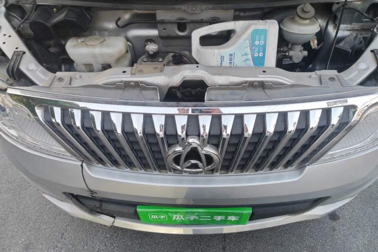 Used CHANGAN KAICHENG Ruixing M80 2019 1.5L Base Version 2-Seater Non-Air-Conditioned China VI Standard Flat Roof Hatchback Doors DAM15KR Engine Bay