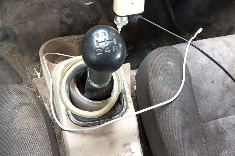 Used CHANGAN KAICHENG Ruixing M80 2019 1.5L Base Version 2-Seater Single-Steamed Air Conditioning China VI Standard Flat Roof Rear-Hinged Doors DAM15KR Gear Lever