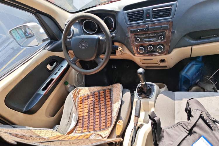 Used CHANGAN KAICHENG Ruixing M80 2019 1.5L Base Version 2-Seater Single-Steamed Air Conditioning China VI Standard Flat Roof Rear-Hinged Doors DAM15KR Headliner