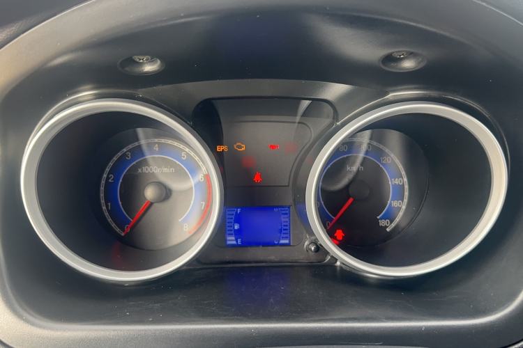 Used CHANGAN KAICHENG Ruixing M80 2019 1.5L Base Version 2-Seater Single-Steamed Air Conditioning China VI Standard Flat Roof Rear-Hinged Doors DAM15KR Instrument Cluster