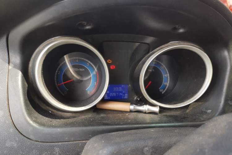 Used CHANGAN KAICHENG Ruixing M80 2019 1.5L Base Version 4-Seater Single-Steamed Air Conditioning China VI Standard Flat Roof with Lift-Up Rear Door DAM15KR Instrument Cluster