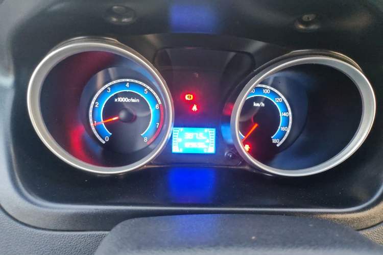 Used CHANGAN KAICHENG Ruixing M80 2019 1.5L Base Version 2-Seater Non-Air-Conditioned China VI Standard Flat Roof Hatchback Doors DAM15KR Instrument Cluster