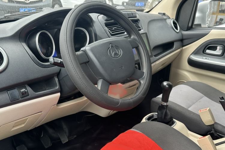 Used CHANGAN KAICHENG Ruixing M80 2019 1.5L Base Version 2-Seater Non-Air-Conditioned China VI Standard Flat Roof Hatchback Doors DAM15KR Interior 2