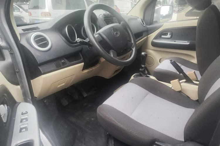 Used CHANGAN KAICHENG Ruixing M80 2019 1.5L Comfort Version 2-Seater Single-Steaming Air-Conditioned China VI Standard High-Roof Double-Swing Doors – DAM15KR Interior 2