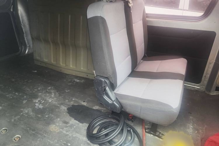 Used CHANGAN KAICHENG Ruixing M80 2019 1.5L Base Version 4-Seater Single-Steamed Air Conditioning China VI Standard Flat Roof with Lift-Up Rear Door DAM15KR Interior 5