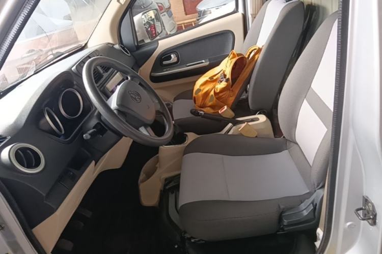 Used CHANGAN KAICHENG Ruixing M80 2019 1.5L Base Version 2-Seater Non-Air-Conditioned China VI Standard Flat Roof Hatchback Doors DAM15KR Left Front Seat