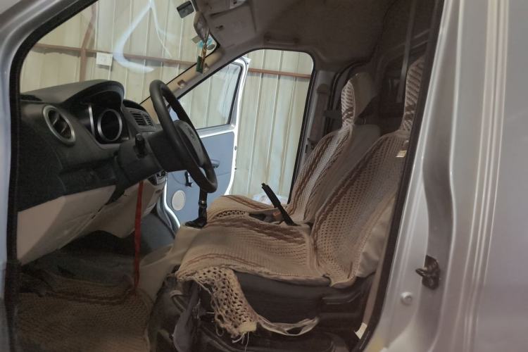 Used CHANGAN KAICHENG Ruixing M80 2019 1.5L Comfort Version 2-Seater Single-Steaming Air-Conditioned China VI Standard High-Roof Double-Swing Doors – DAM15KR Left Front Seat
