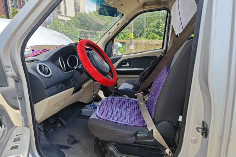 Used CHANGAN KAICHENG Ruixing M80 2019 1.5L Base Version 4-Seater Single-Steamed Air Conditioning China VI Standard Flat Roof with Lift-Up Rear Door DAM15KR Left Front Seat