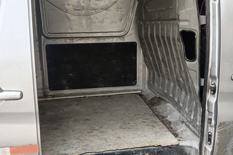 Used CHANGAN KAICHENG Ruixing M80 2019 1.5L Base Version 2-Seater Single-Steamed Air Conditioning China VI Standard Flat Roof Rear-Hinged Doors DAM15KR Left Rear Seat