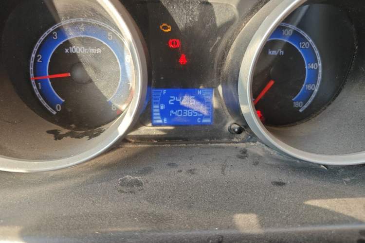 Used CHANGAN KAICHENG Ruixing M80 2019 1.5L Base Version 2-Seater Single-Steamed Air Conditioning China VI Standard Flat Roof Rear-Hinged Doors DAM15KR Odometer Close Up