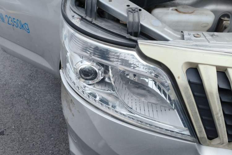 Used CHANGAN KAICHENG Ruixing M80 2019 1.5L Comfort Version 2-Seater Single-Steaming Air-Conditioned China VI Standard Flat Roof Side-Hinged Doors – DAM15KR Right Front Headlight