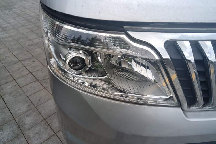 Used CHANGAN KAICHENG Ruixing M80 2019 1.5L Comfort Version 2-Seater Single-Steaming Air-Conditioned China VI Standard Flat Roof Side-Hinged Doors – DAM15KR Right Front Headlight