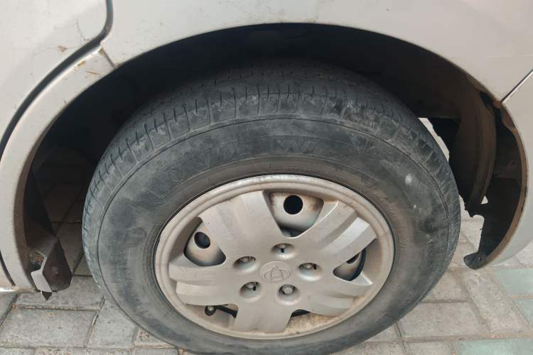 Used CHANGAN KAICHENG Ruixing M80  Right Front Wheel Hub
