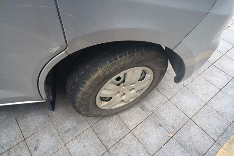 Used CHANGAN KAICHENG Ruixing M80 2019 1.5L Comfort Version 2-Seater Single-Steaming Air-Conditioned China VI Standard Flat Roof Side-Hinged Doors – DAM15KR Right Front Wheel Hub