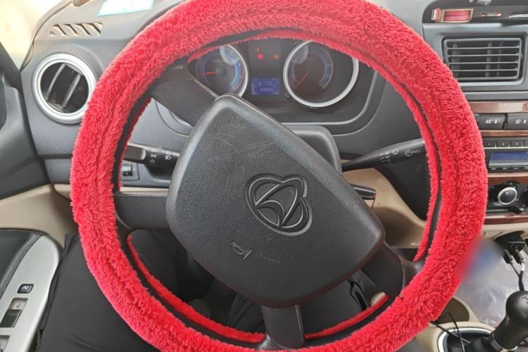 Used CHANGAN KAICHENG Ruixing M80 2019 1.5L Base Version 4-Seater Single-Steamed Air Conditioning China VI Standard Flat Roof with Lift-Up Rear Door DAM15KR Steering Wheel