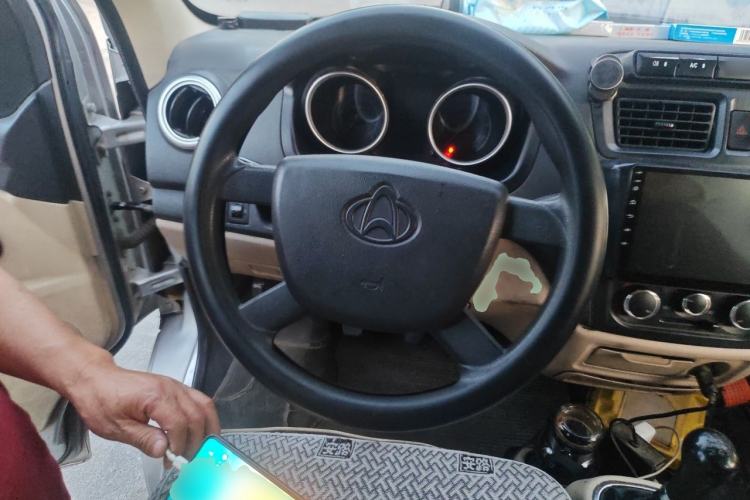 Used CHANGAN KAICHENG Ruixing M80 2019 1.5L Base Version 2-Seater Non-Air-Conditioned China VI Standard Flat Roof Hatchback Doors DAM15KR Steering Wheel
