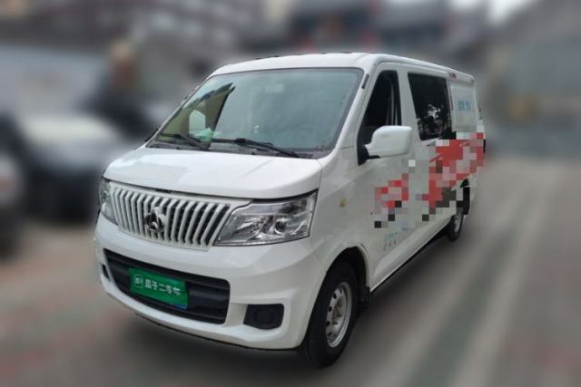 Used CHANGAN KAICHENG Ruixing M80 Chang’an Ruixing M8 2+2-seat manual 1.5-liter enclosed van with manual windows and a hatchback door.
