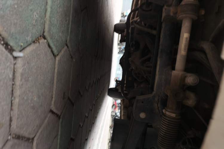Used CHANGAN KAICHENG Ruixing M80  Chassis Front