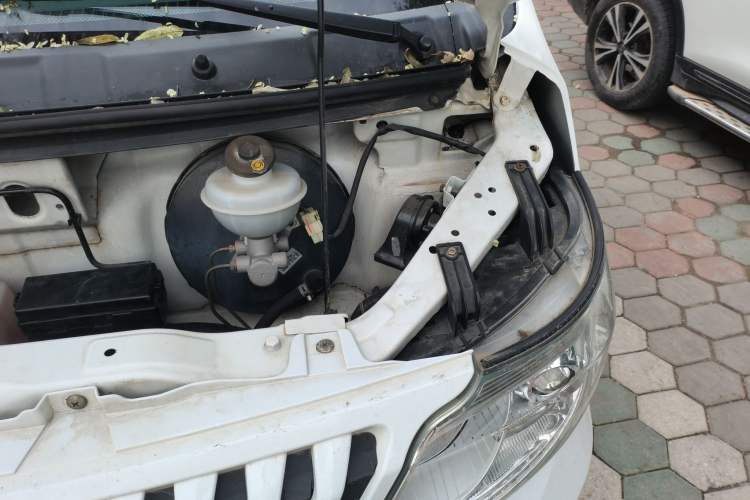 Used CHANGAN KAICHENG Ruixing M80  Engine Bay Left