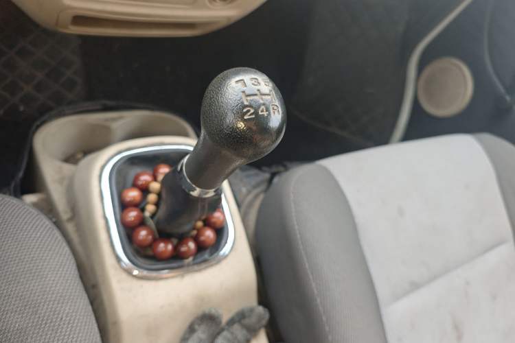 Used CHANGAN KAICHENG Ruixing M80 2019 1.5L Base Version 2-Seater Single-Steamed Air Conditioning China VI Standard Flat Roof Rear-Hinged Doors DAM15KR Gear Lever