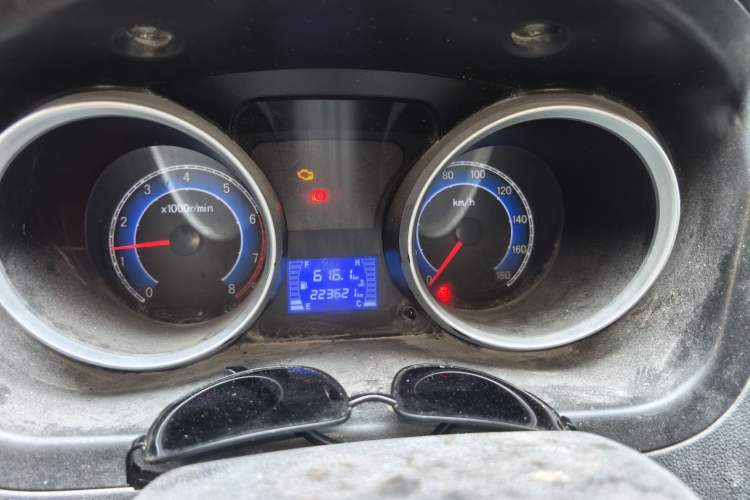 Used CHANGAN KAICHENG Ruixing M80 2019 1.5L Base Version 2-Seater Single-Steamed Air Conditioning China VI Standard Flat Roof Rear-Hinged Doors DAM15KR Instrument Cluster