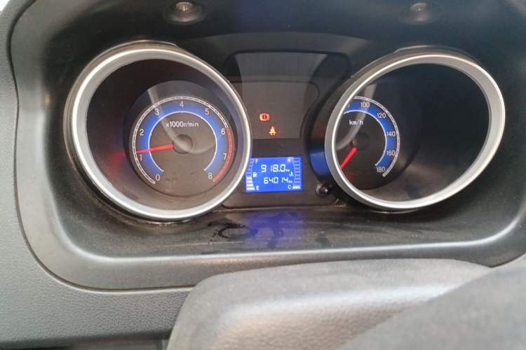 Used CHANGAN KAICHENG Ruixing M80 2019 1.5L Base Version 2-Seater Single-Steamed Air Conditioning China VI Standard Flat Roof Rear-Hinged Doors DAM15KR Instrument Cluster