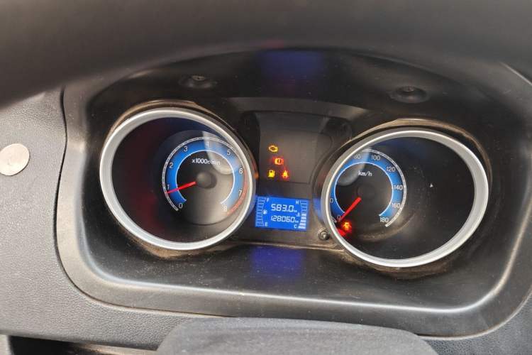 Used CHANGAN KAICHENG Ruixing M80 2019 1.5L Base Version 4-Seater Single-Steamed Air Conditioning China VI Standard Flat Roof with Lift-Up Rear Door DAM15KR Instrument Cluster