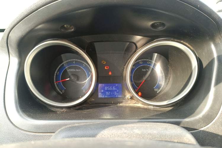 Used CHANGAN KAICHENG Ruixing M80 2019 1.5L Base Version 2-Seater Non-Air-Conditioned China VI Standard Flat Roof Hatchback Doors DAM15KR Instrument Cluster