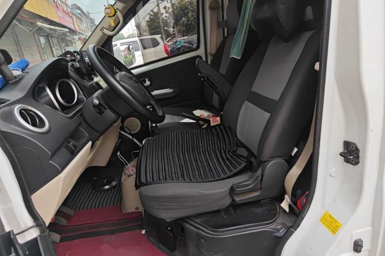 Used CHANGAN KAICHENG Ruixing M80 2019 1.5L Base Version 2-Seater Single-Steamed Air Conditioning China VI Standard Flat Roof Rear-Hinged Doors DAM15KR Left Front Seat