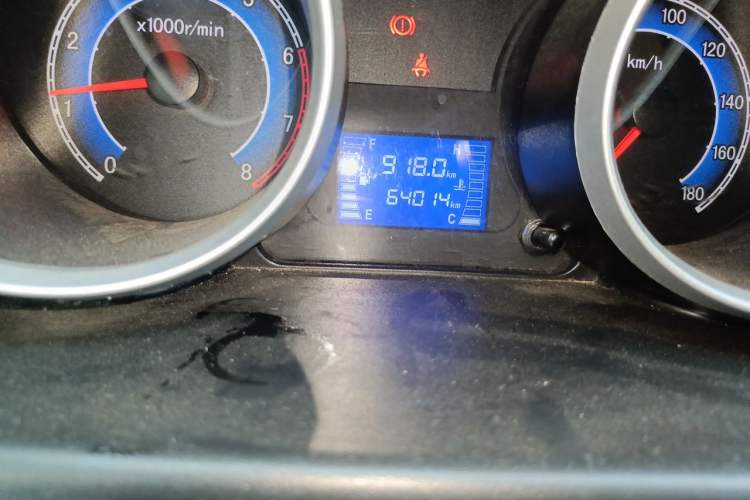 Used CHANGAN KAICHENG Ruixing M80 2019 1.5L Base Version 2-Seater Single-Steamed Air Conditioning China VI Standard Flat Roof Rear-Hinged Doors DAM15KR Odometer Close Up