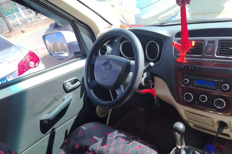 Used CHANGAN KAICHENG Ruixing M80 2019 1.5L Base Version 2-Seater Single-Steamed Air Conditioning China VI Standard Flat Roof Rear-Hinged Doors DAM15KR Steering Wheel