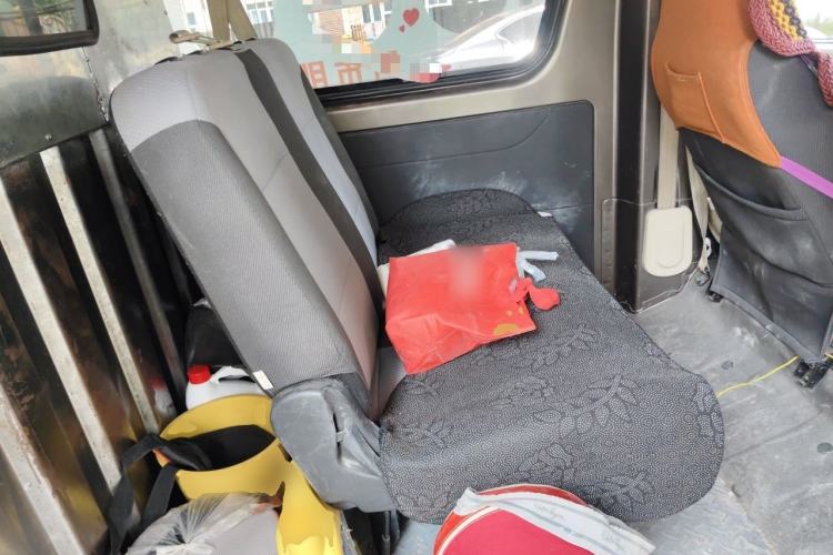 Used CHANGAN KAICHENG Ruixing M80 2020 1.6L Comfort Edition China VI Standard Flat-Top Dual-Side Opening 4-Seater CNG DAM16KRC Left Rear Seat