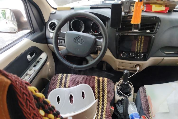 Used CHANGAN KAICHENG Ruixing M80 2020 1.6L Comfort Edition China VI Standard Flat-Top Dual-Side Opening 4-Seater CNG DAM16KRC Steering Wheel