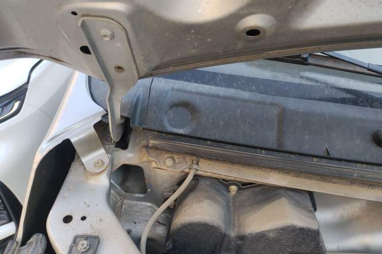 Used CHANGAN KAICHENG Ruixing M80  Engine Bay Right