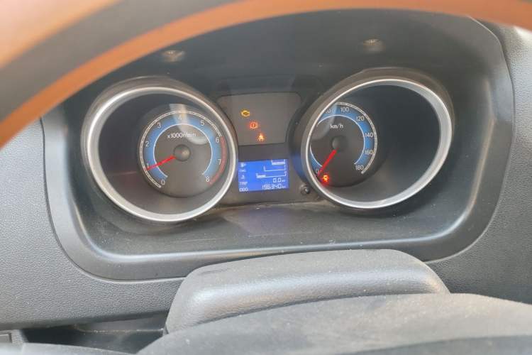 Used CHANGAN KAICHENG Ruixing M80  Instrument Cluster