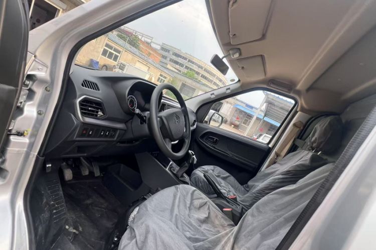 Used CHANGAN KAICHENG Ruixing M80 2020 1.6L Comfort Model China VI Standard Flat Roof Back-Hinged Doors 2 Seats CNG DAM16KRC Interior 2
