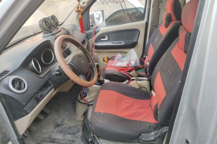 Used CHANGAN KAICHENG Ruixing M80  Left Front Seat