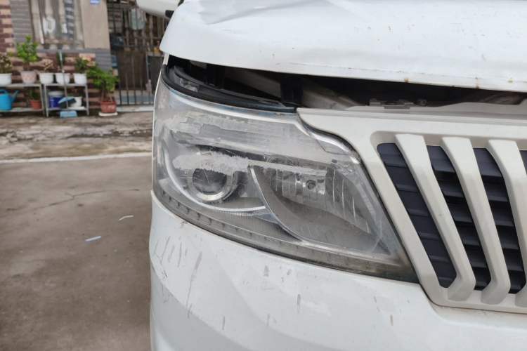 Used CHANGAN KAICHENG Ruixing M80 2020 1.6L Base Model China VI Standard Flat Roof Liftgate Design 2 Seats CNG – DAM16KRC Right Front Headlight