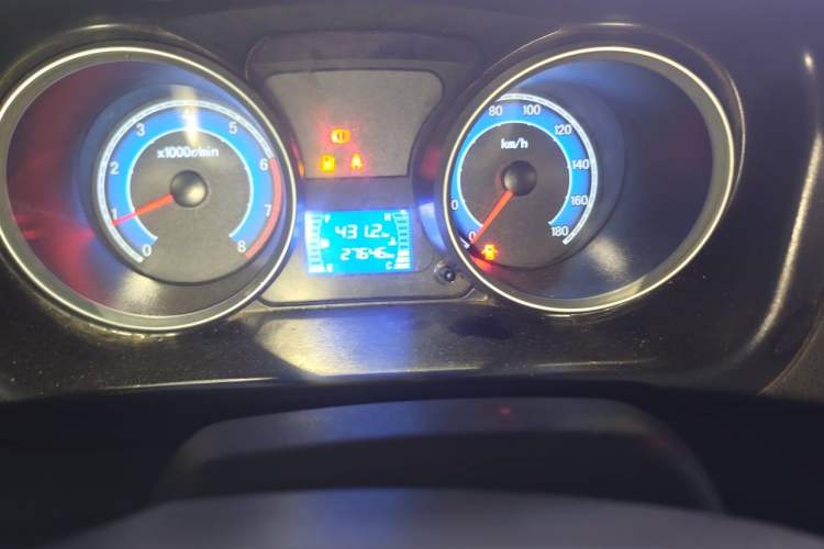 Used CHANGAN KAICHENG Ruixing M80 2021 1.6L Comfort Version 4-Seater Single-Steamed Air Conditioning China VI Standard Flat Roof with Lift-Up Rear Door – DAM16KR Odometer Close Up